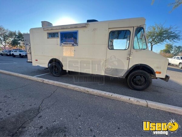 1985 P3500 All-purpose Food Truck Arizona Gas Engine for Sale