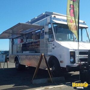 1986 All-purpose Food Truck All-purpose Food Truck Concession Window California Gas Engine for Sale