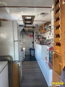 1986 All-purpose Food Truck All-purpose Food Truck Insulated Walls Tennessee Gas Engine for Sale