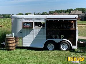 1986 Horse Trailer Mobile Bar Beverage - Coffee Trailer Michigan for Sale