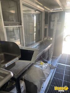 1986 P30 All-purpose Food Truck Insulated Walls Nevada Gas Engine for Sale