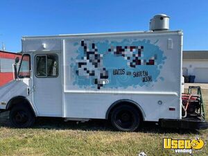 1987 Box Taco Food Truck Concession Window Missouri Gas Engine for Sale