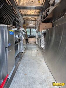 1987 Food Truck All-purpose Food Truck Diamond Plated Aluminum Flooring British Columbia for Sale