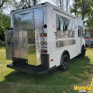 1987 P30 All-purpose Food Truck Cabinets Delaware for Sale