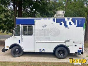 1987 P30 All-purpose Food Truck Concession Window North Carolina Diesel Engine for Sale