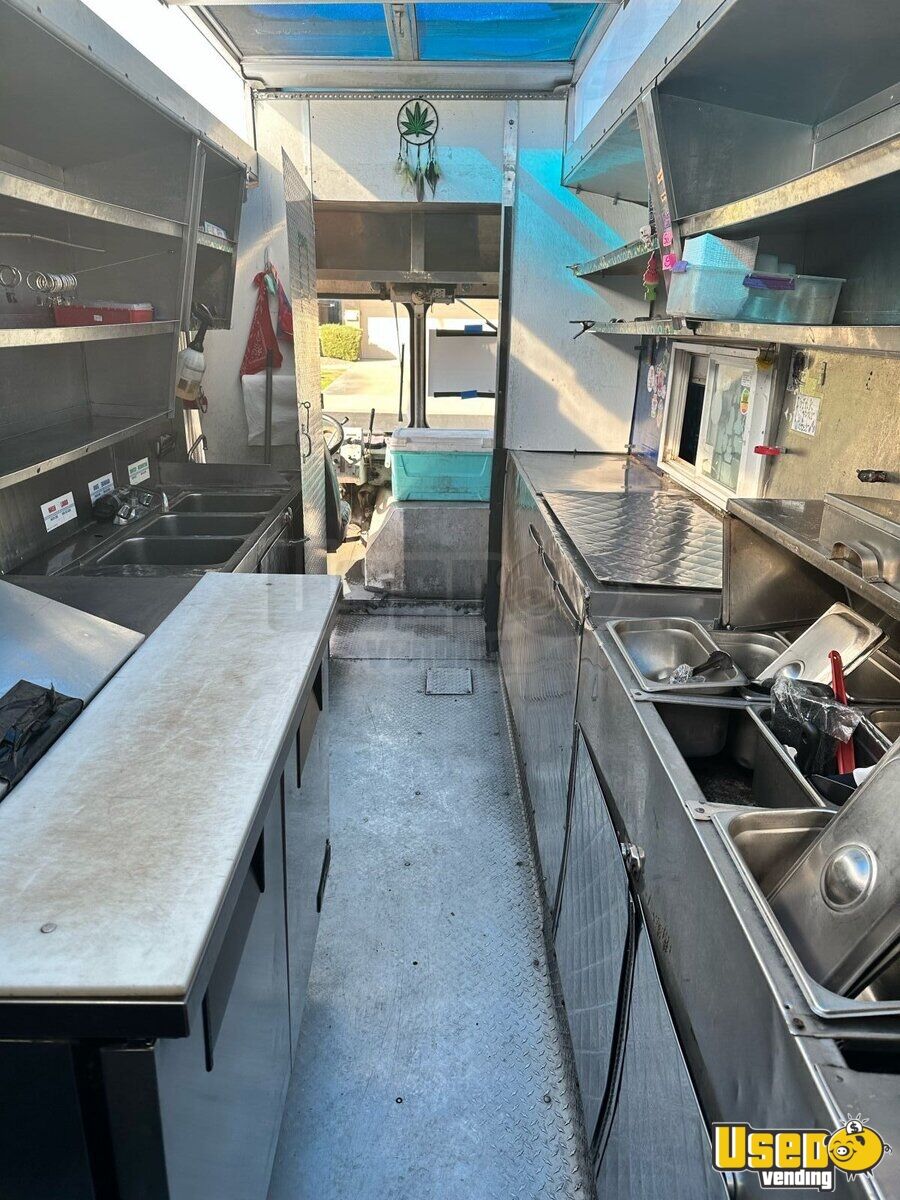 Used 27' Chevrolet P30 Food Truck with ProFire Suppression for Sale