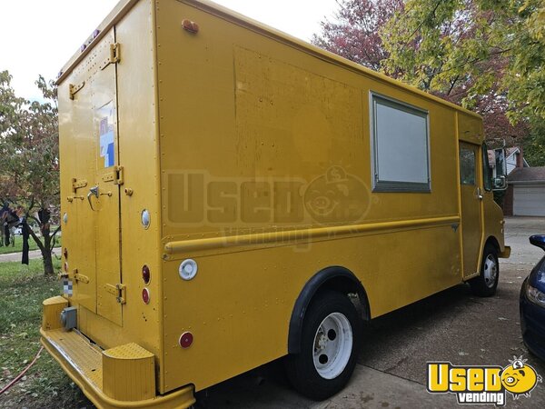 1987 P3500 Grumman Kurbmaster All-purpose Food Truck Missouri Gas Engine for Sale