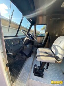 1988 P30 All-purpose Food Truck Awning California for Sale