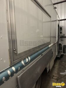 1988 P30 All-purpose Food Truck Diamond Plated Aluminum Flooring Texas Gas Engine for Sale