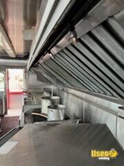 1988 Trolley Food Truck All-purpose Food Truck 34 New Jersey Diesel Engine for Sale