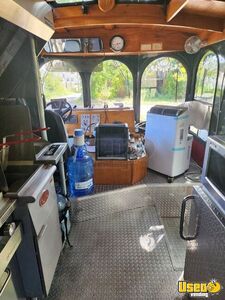 1989 P30 All-purpose Food Truck Deep Freezer Pennsylvania Gas Engine for Sale