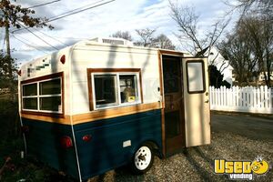 1989 Serro Concession Trailer Concession Window Virginia for Sale