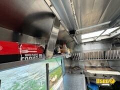 1990 P30 All-purpose Food Truck All-purpose Food Truck 24 Texas Gas Engine for Sale