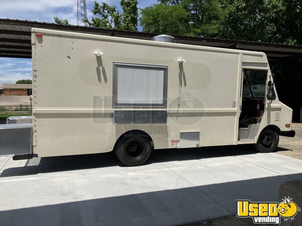 1990 P30 All-purpose Food Truck Ohio Gas Engine for Sale