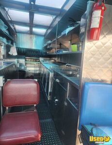 1990 Taco Food Truck Taco Food Truck Diamond Plated Aluminum Flooring California Gas Engine for Sale