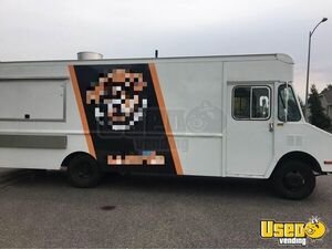 1991 P30 All-purpose Food Truck Air Conditioning Washington Diesel Engine for Sale