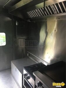 1991 P30 All-purpose Food Truck Diamond Plated Aluminum Flooring Washington Diesel Engine for Sale