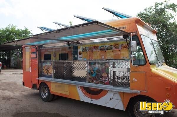 Chevy P30 Wyss Mobile Kitchen Food Truck For Sale In Texas