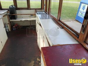 1992 Concession Trolley Concession Trailer 13 Tennessee for Sale