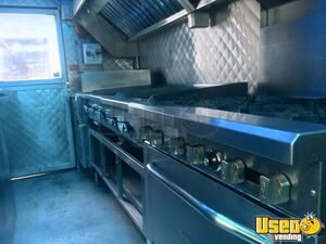 1992 Grumman Olson All-purpose Food Truck Reach-in Upright Cooler British Columbia Gas Engine for Sale