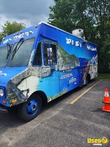 1992 P30 All-purpose Food Truck Air Conditioning Wisconsin Diesel Engine for Sale