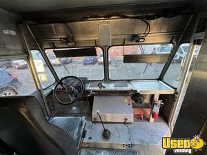 1993 Chassis All-purpose Food Truck Upright Freezer Colorado Diesel Engine for Sale