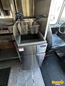 1993 P30 All-purpose Food Truck Oven Utah Diesel Engine for Sale