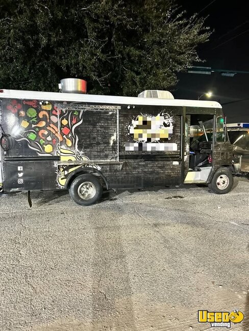 1994 P30 All-purpose Food Truck Louisiana for Sale