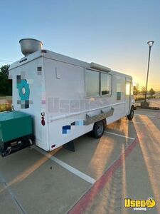 1994 P30 Stepvan Base V8 All-purpose Food Truck Concession Window Texas Gas Engine for Sale