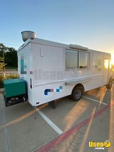 1994 P30 Stepvan Base V8 All-purpose Food Truck Stainless Steel Wall Covers Texas Gas Engine for Sale