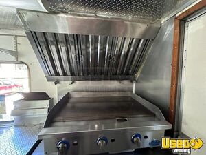 1994 P30 Taco Food Truck Exterior Customer Counter Ohio Gas Engine for Sale