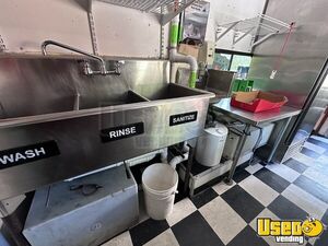 1994 P30 Taco Food Truck Prep Station Cooler Ohio Gas Engine for Sale