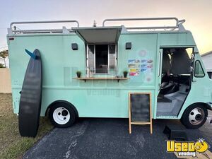 1994 P30 Utility Master All-purpose Food Truck Florida Gas Engine for Sale