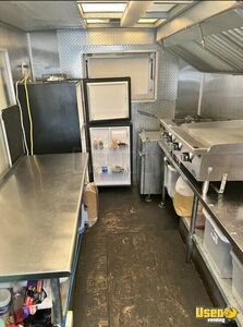 1994 P32 All-purpose Food Truck Reach-in Upright Cooler New Jersey Gas Engine for Sale