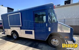 1994 P40 - Workhorse P-series All-purpose Food Truck Concession Window Texas Gas Engine for Sale