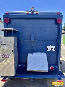 1994 P40 - Workhorse P-series All-purpose Food Truck Stainless Steel Wall Covers Texas Gas Engine for Sale