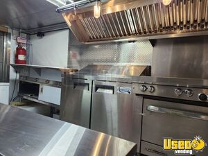 1995 Food Truck All-purpose Food Truck Insulated Walls Virginia Diesel Engine for Sale