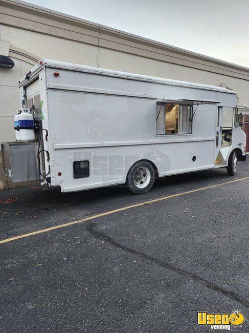 1995 Food Truck All-purpose Food Truck Virginia Diesel Engine for Sale