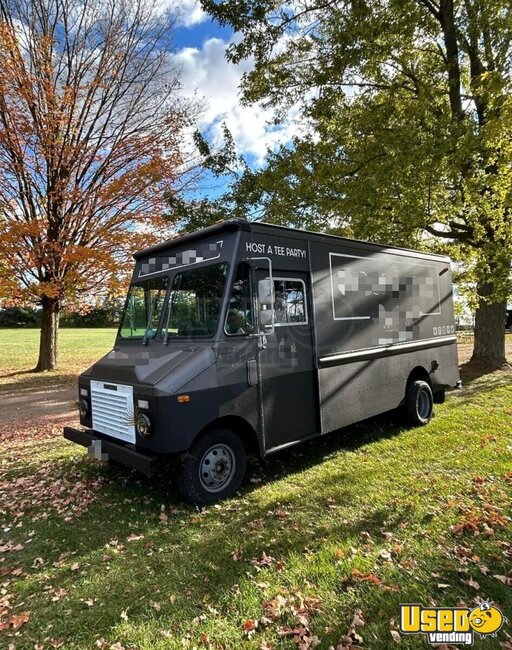 1995 Grumman Mobile Boutique Wisconsin Gas Engine for Sale