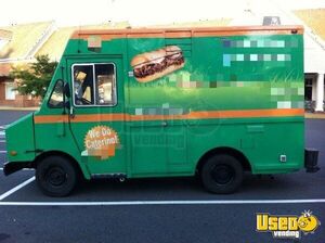 1995 P30 All-purpose Food Truck Concession Window Virginia Gas Engine for Sale