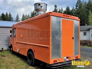 1995 P30 All-purpose Food Truck Concession Window Washington for Sale