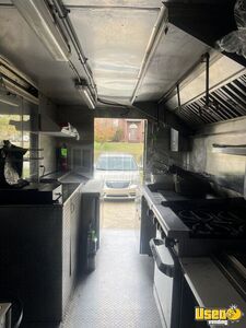 1995 P30 All-purpose Food Truck Diamond Plated Aluminum Flooring Tennessee Gas Engine for Sale