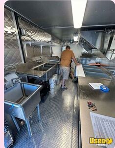 1995 P30 All-purpose Food Truck Diamond Plated Aluminum Flooring Washington for Sale