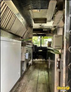 1995 P30 All-purpose Food Truck Exterior Customer Counter New York Gas Engine for Sale