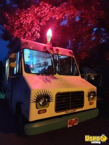 1995 P30 Ice Cream Truck Ice Cream Truck Gas Engine West Virginia Gas Engine for Sale