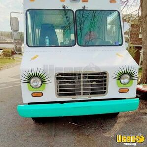 1995 P30 Ice Cream Truck Ice Cream Truck Ice Shaver West Virginia Gas Engine for Sale