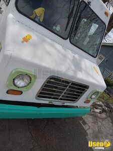 1995 P30 Ice Cream Truck Ice Cream Truck Interior Lighting West Virginia Gas Engine for Sale