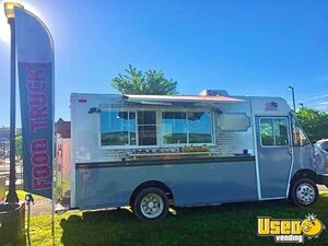 1996 All-purpose Food Truck All-purpose Food Truck Concession Window Maryland Diesel Engine for Sale