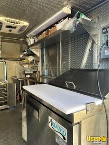 1996 E250 All-purpose Food Truck Diamond Plated Aluminum Flooring Maryland for Sale