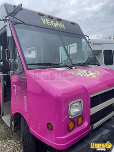 1996 Kitchen Food Truck All-purpose Food Truck Diamond Plated Aluminum Flooring Maryland Gas Engine for Sale